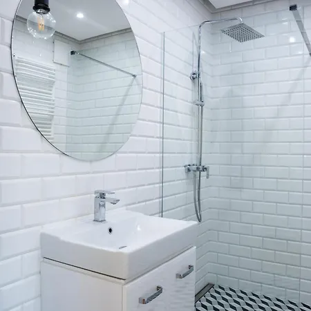 Mb - By The Sea Batorego 7 *